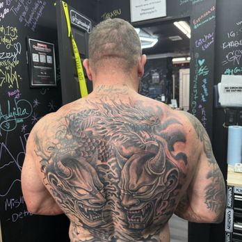 Slanging Ink - Tattoo Near Me - Houston, Texas Slanging Ink - Tattoo Near Me - Houston, Texas