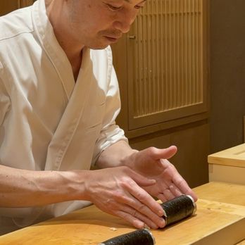 Noz 17 - this is the dish he doesn't want to do separately for the person who requested no wasabi and yet he didn't care - Sushi Bars Near Me - New York, New York