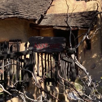 Spadena House - Landmarks & Historical Buildings Near Me - Beverly Hills, California