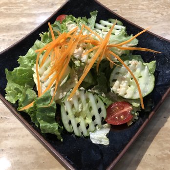 Tiny Pyramid - Salad with delightful house dressing. - Cafes Near Me - Honolulu, Hawaii