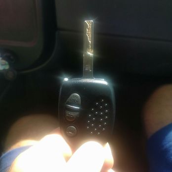 Beverly Locksmith - Keys & Locksmiths Near Me - Los Angeles, California