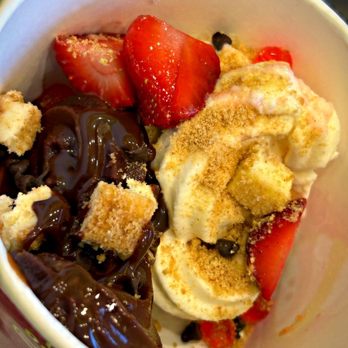 Menchie's Cobblestone Plaza - a bowl of dessert - Ice Cream & Frozen Yogurt Near Me - Pembroke Pines, Florida Menchie's Cobblestone Plaza - a bowl of dessert - Ice Cream & Frozen Yogurt Near Me - Pembroke Pines, Florida