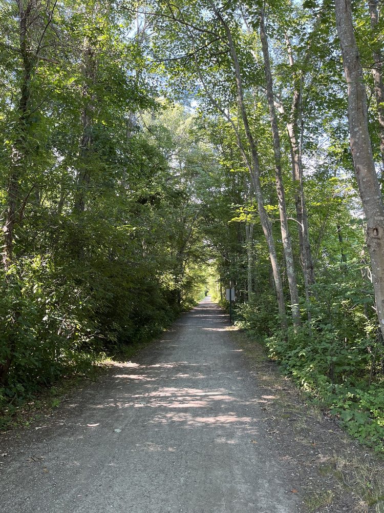 DANVERS RAIL TRAIL & SWAMPWALK Updated October 2024 280 Topsfield