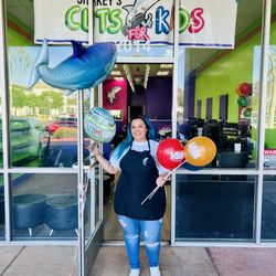 Sharkey's Cuts for Kids - Ms. Lisa is so happy to be at our Sharkey's Santa Ana location!