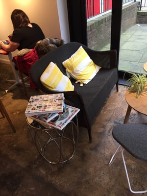 Jimmy and the Bee by null