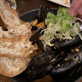 Pequeno Mercat - Mussels - Tapas Bars Near Me - Chicago, Illinois
