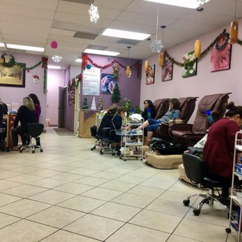 Aborn Nail - Manicures on the left and pedis on the right and waxing in the room towards the back. - Nail Salons Near Me - San Jose, California Aborn Nail - Manicures on the left and pedis on the right and waxing in the room towards the back. - Nail Salons Near Me - San Jose, California