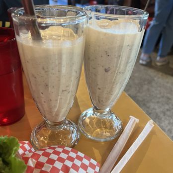 Snuffy's Malt Shop - Yum - Hot Dogs Near Me - Bloomington, Minnesota