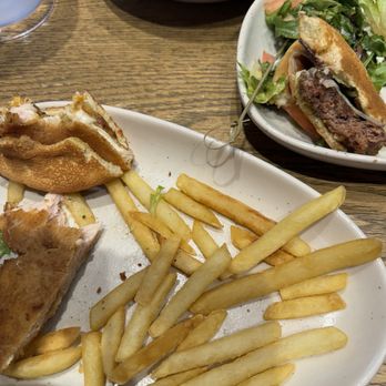 Gilde Brewery - The sad fries I received - Breweries Near Me - Charlotte, North Carolina