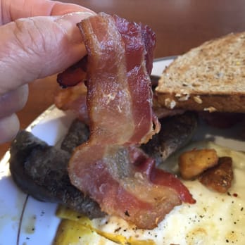Kapnos Taverna - See pics of my bad breakfast. - Greek Near Me - Arlington, Virginia Kapnos Taverna - See pics of my bad breakfast. - Greek Near Me - Arlington, Virginia