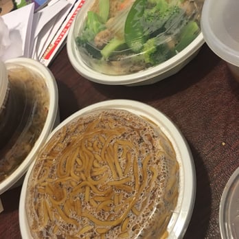 China King - Veggie lo mein & lunch specials - Chinese Near Me - Kenvil, New Jersey