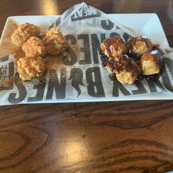 Smokey Bones Pittsburgh - Boneless Wings - Barbeque Near Me - Pittsburgh, Pennsylvania Smokey Bones Pittsburgh - Boneless Wings - Barbeque Near Me - Pittsburgh, Pennsylvania