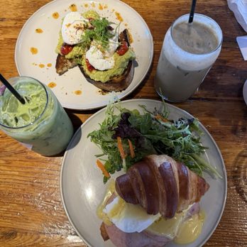 Lazy Dough - Avocado Toast and Egg Benedict Croissant - Breakfast & Brunch Near Me - Long Beach, California