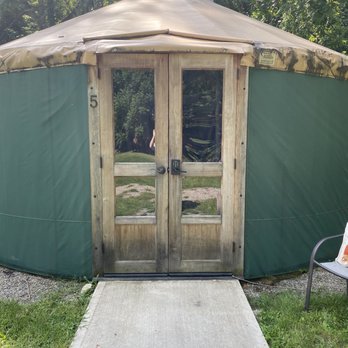 Plum Point Lodge on Seneca - The yurt. A great stay! - Hotels Near Me - Himrod, New York