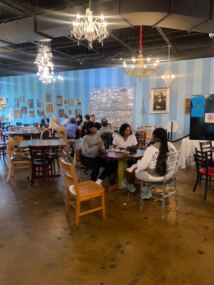 Amélie's French Bakery & Café