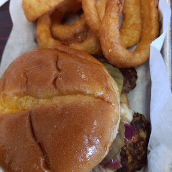 Unk's Burgers - Burgers Near Me - Lee's Summit, Missouri