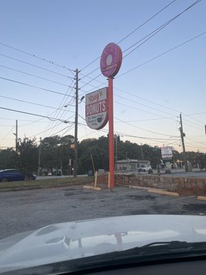 Ray's Donuts #4 by null