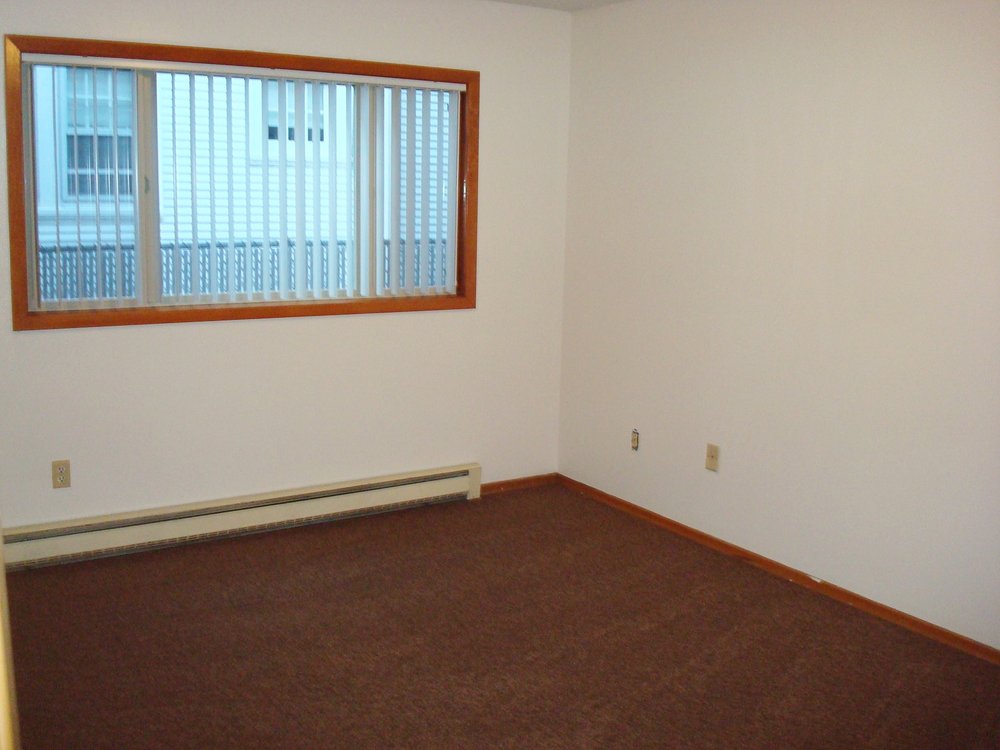 IRVINGTON PLAZA APARTMENTS 21 Photos 19021944 NE 17th Ave