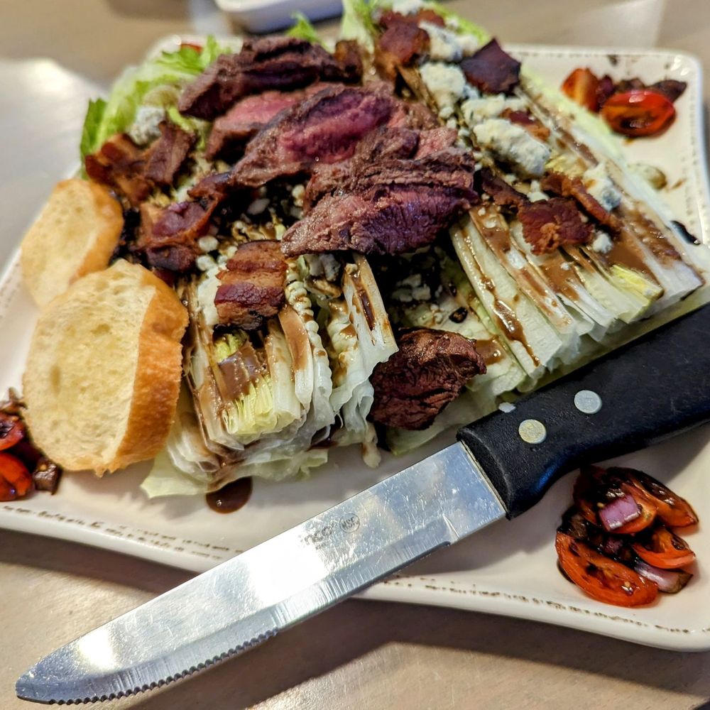 Tula's Kitchen - Enormous, delicious steak salad with bleu and bacon - New American Near Me - Albuquerque, New Mexico Tula's Kitchen - Enormous, delicious steak salad with bleu and bacon - New American Near Me - Albuquerque, New Mexico
