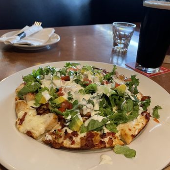 4th & Mill - Chicken Club Pizza - American Near Me - Rancho Cucamonga, California