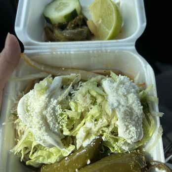 Tacos El Pelón IV - 2 steak tacos with sour cream and cheese. - Food Trucks Near Me - Stockton, California Tacos El Pelón IV - 2 steak tacos with sour cream and cheese. - Food Trucks Near Me - Stockton, California