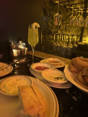 Wright's Tavern by null