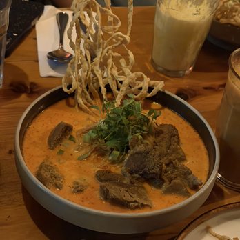 Pai Northern Thai Kitchen - khao soi - Thai Near Me - Toronto, Ontario