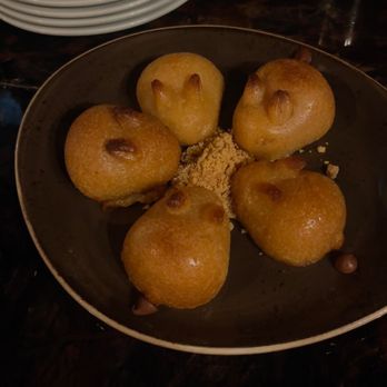 XO Restaurant - The Mochi bunny cakes are so cute! And good! - Asian Fusion Near Me - Honolulu, Hawaii XO Restaurant - The Mochi bunny cakes are so cute! And good! - Asian Fusion Near Me - Honolulu, Hawaii