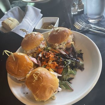 La Dolce Vita - Mediterranean Near Me - Dover, New Hampshire