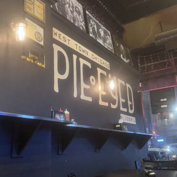The Matchbox - Great food at this little hole in the wall. - Bars Near Me - Chicago, Illinois