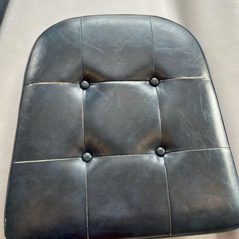 Sophos - Chair before repair - Sewing & Alterations Near Me - Chicago, Illinois