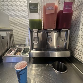 Mendocino Farms - Sandwiches Near Me - Burbank, California Mendocino Farms - Sandwiches Near Me - Burbank, California