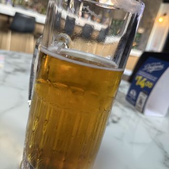 Parlor Bar - 805 on tap - Sports Bars Near Me - Whittier, California