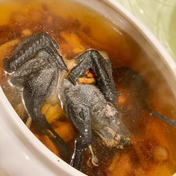 Ding’s Kitchen - a bowl of soup with fish in it - Chinese Near Me - Newton, Massachusetts Ding’s Kitchen - a bowl of soup with fish in it - Chinese Near Me - Newton, Massachusetts
