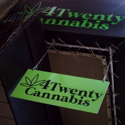 4Twenty Cannabis - 4Twenty Cannabis
Legal Dispensary
East Van Cannabis enthusiasts unite!