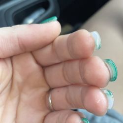 Le Nails