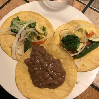 Gramma Mora's - The saddest looking tacos I've ever been served in my life. Gross. - Mexican Near Me - Buffalo, New York