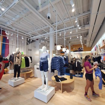Nike by Williamsburg - Inside, main floor - Shoe Stores Near Me - Brooklyn, New York