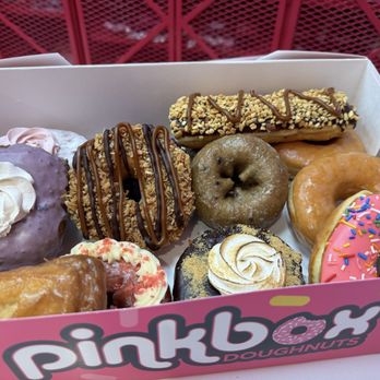 Pinkbox Doughnuts - Donuts Near Me - Primm, Nevada