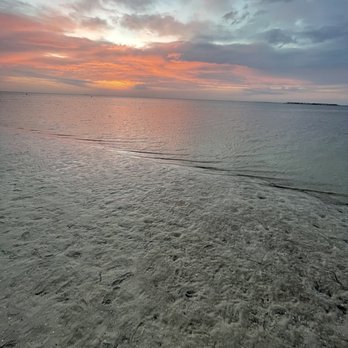 Sunset Beach - Beaches Near Me - Tarpon Springs, Florida