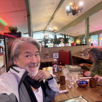 Tommy's Cafe - Inside. - American Near Me - Renton, Washington