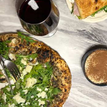 Calice Alto - Pizza Near Me - Paris, 01 Calice Alto - Pizza Near Me - Paris, 01