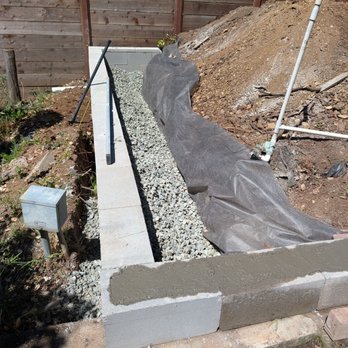 Advance Landscaping Services - Capped wall with drainage installed - Masonry/Concrete Near Me - American Canyon, California Advance Landscaping Services - Capped wall with drainage installed - Masonry/Concrete Near Me - American Canyon, California