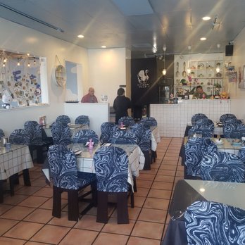 Eat Time - Interior - Cantonese Near Me - Burien, Washington Eat Time - Interior - Cantonese Near Me - Burien, Washington