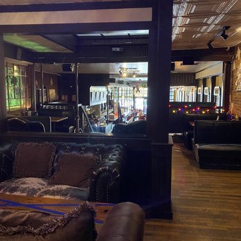 The Loophole - Bars Near Me - Denton, Texas