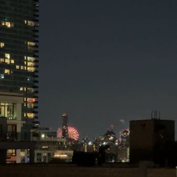 Arlo Williamsburg - Lack of view of fireworks due to low floor balcony - Hotels Near Me - Brooklyn, New York