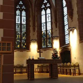 Alte Nikolaikirche - Inside the Alte Nikolaikirche in Frankfurt - Churches Near Me - Frankfurt, HE