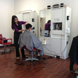 F8 Quickcut - 2 of the 3 haircut stations
