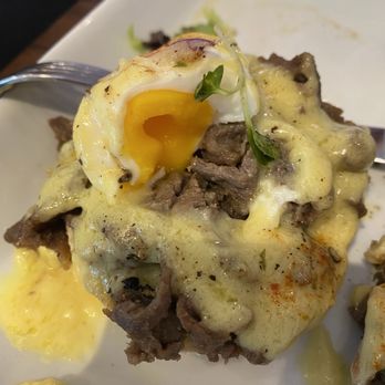 Oneway Cafe - Beef bulgogi eggs Benedict - Breakfast & Brunch Near Me - Burnaby, British Columbia Oneway Cafe - Beef bulgogi eggs Benedict - Breakfast & Brunch Near Me - Burnaby, British Columbia
