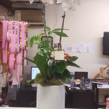 Happy Flowers - Such beautiful arrangement for my auntie. Thank you again for all your help during our difficult time. - Florists Near Me - Flushing, New York Happy Flowers - Such beautiful arrangement for my auntie. Thank you again for all your help during our difficult time. - Florists Near Me - Flushing, New York